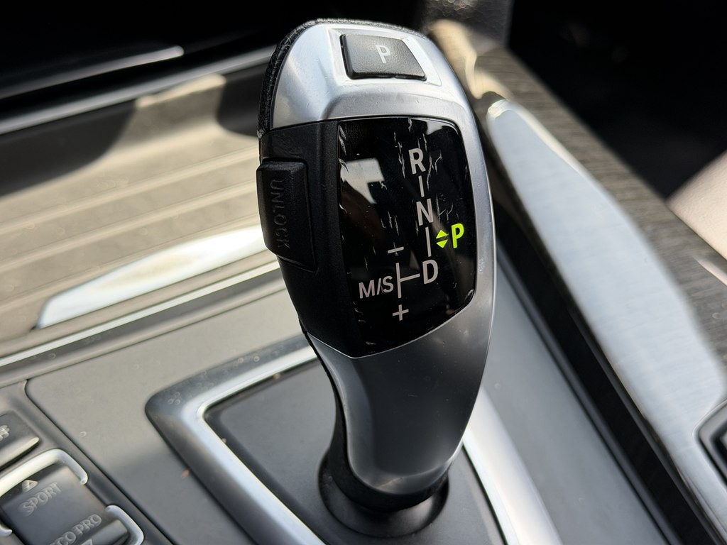 2013 BMW 3 Series Image 43