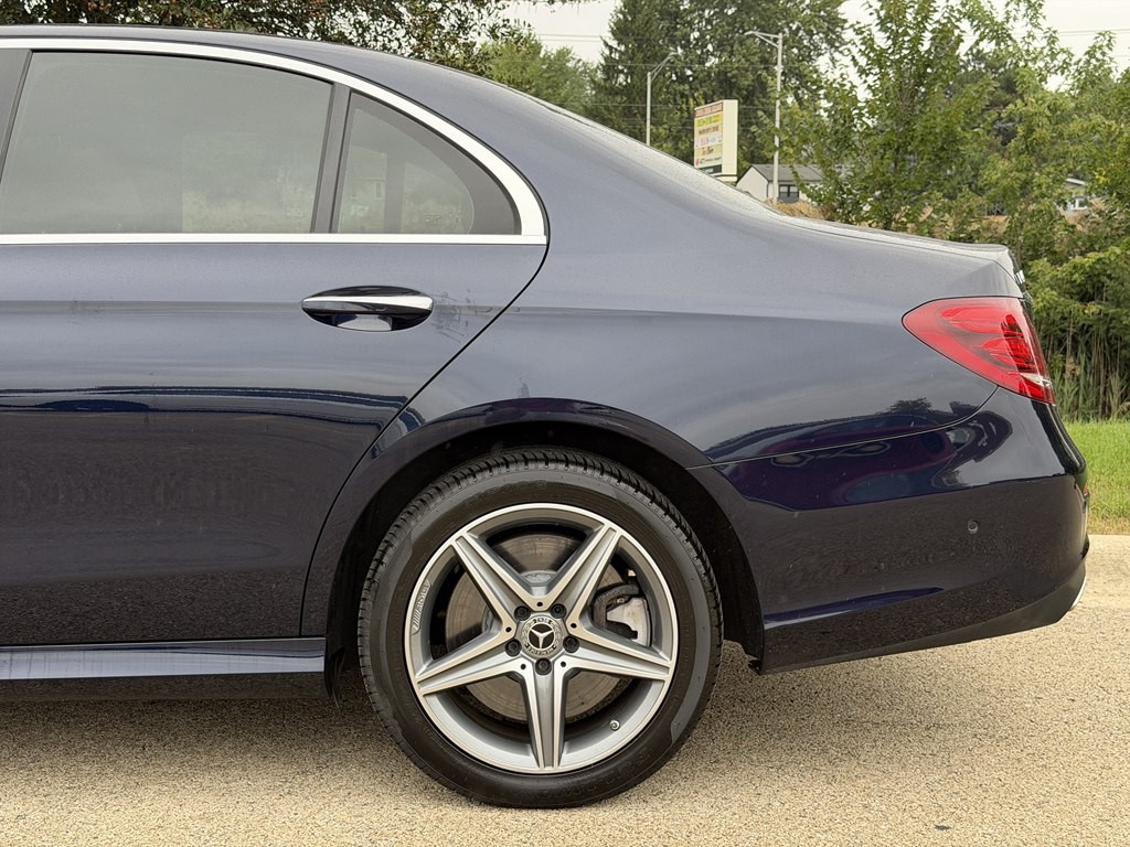 2018 Mercedes-Benz E-Class Image 10