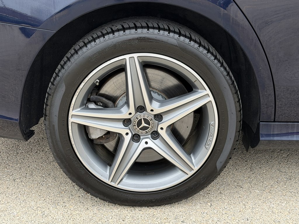 2018 Mercedes-Benz E-Class Image 23