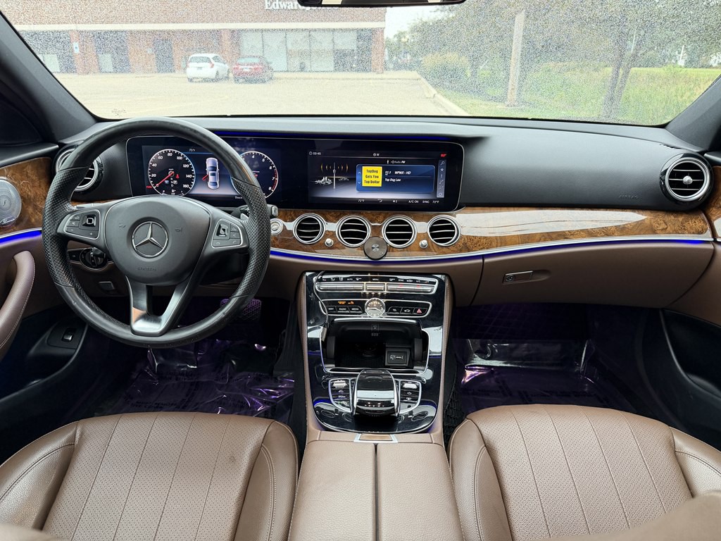 2018 Mercedes-Benz E-Class Image 29