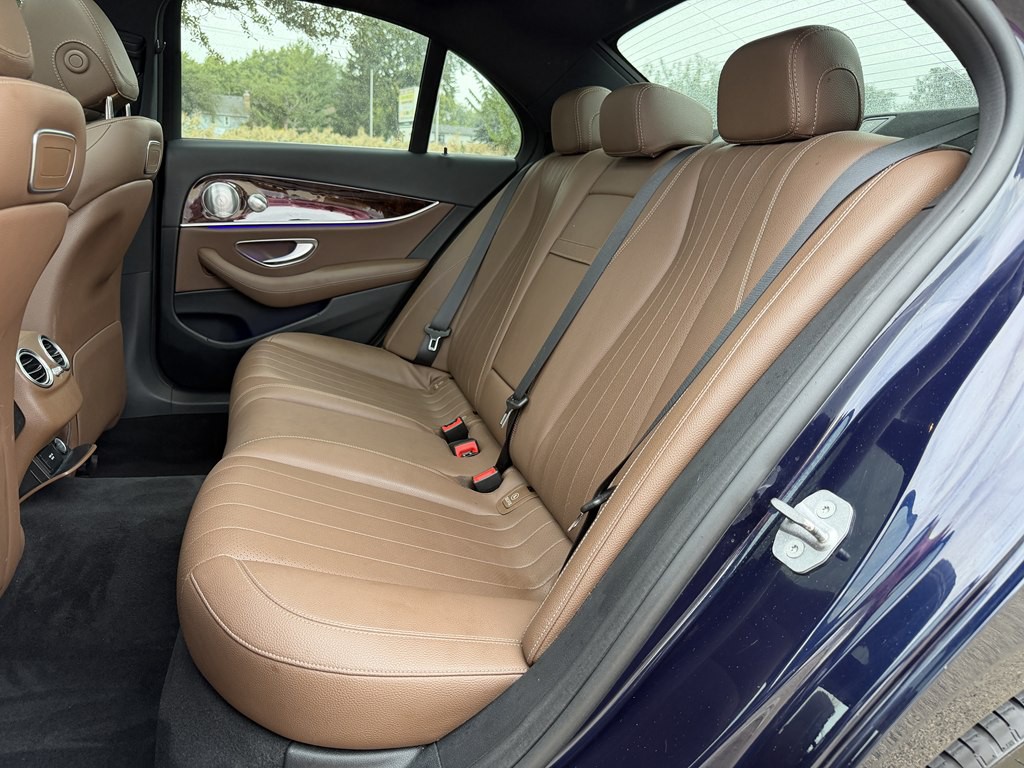 2018 Mercedes-Benz E-Class Image 41