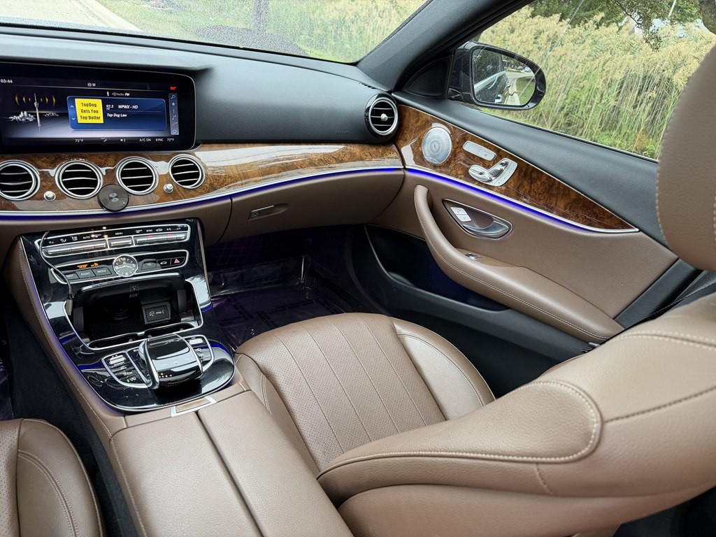 2018 Mercedes-Benz E-Class Image 42