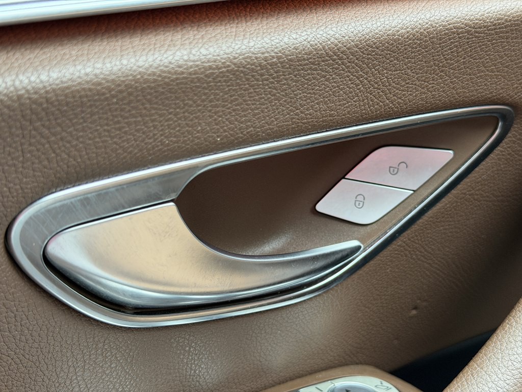 2018 Mercedes-Benz E-Class Image 63
