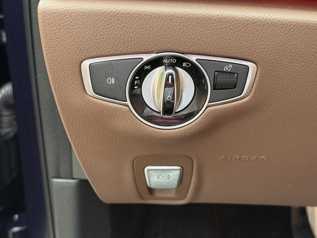 2018 Mercedes-Benz E-Class Image 73