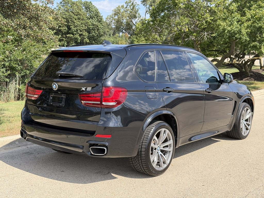 2015 BMW X5 Image 2