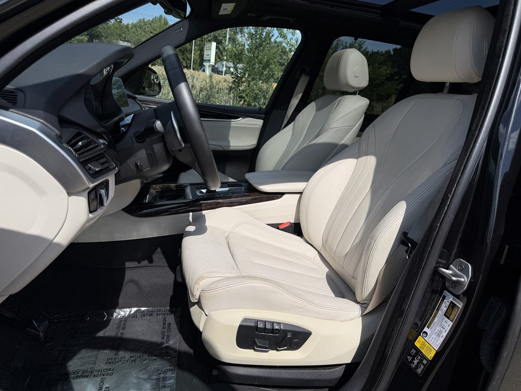 2015 BMW X5 Image 28