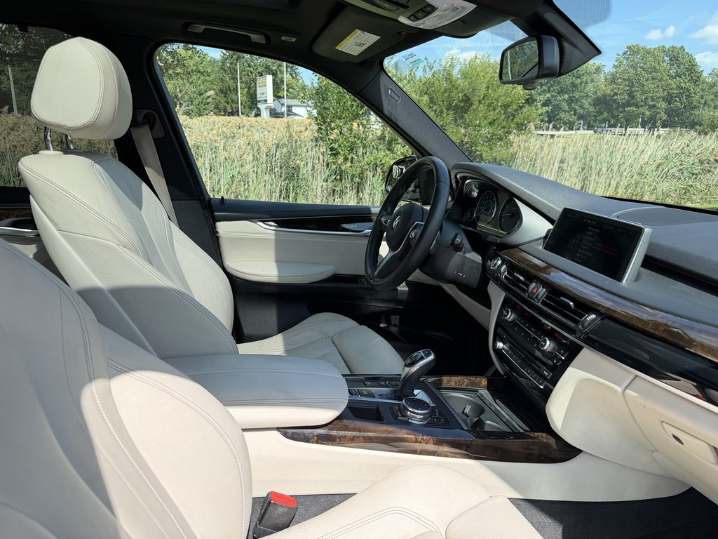 2015 BMW X5 Image 39