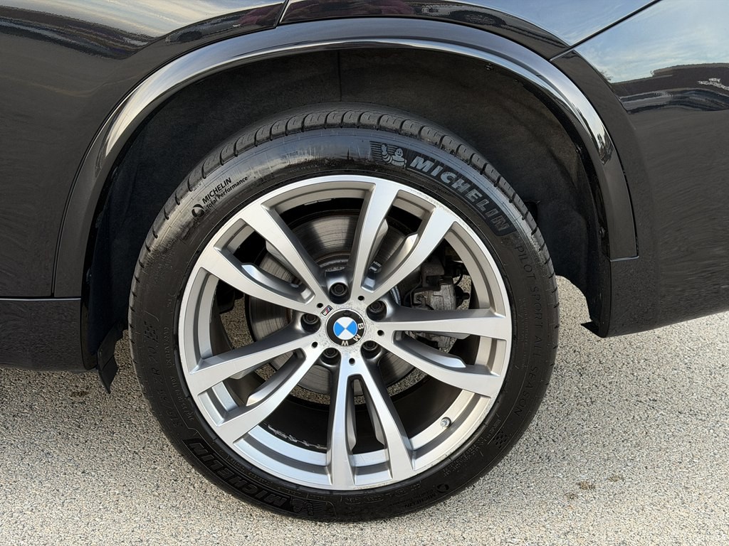 2016 BMW X5 Image 16