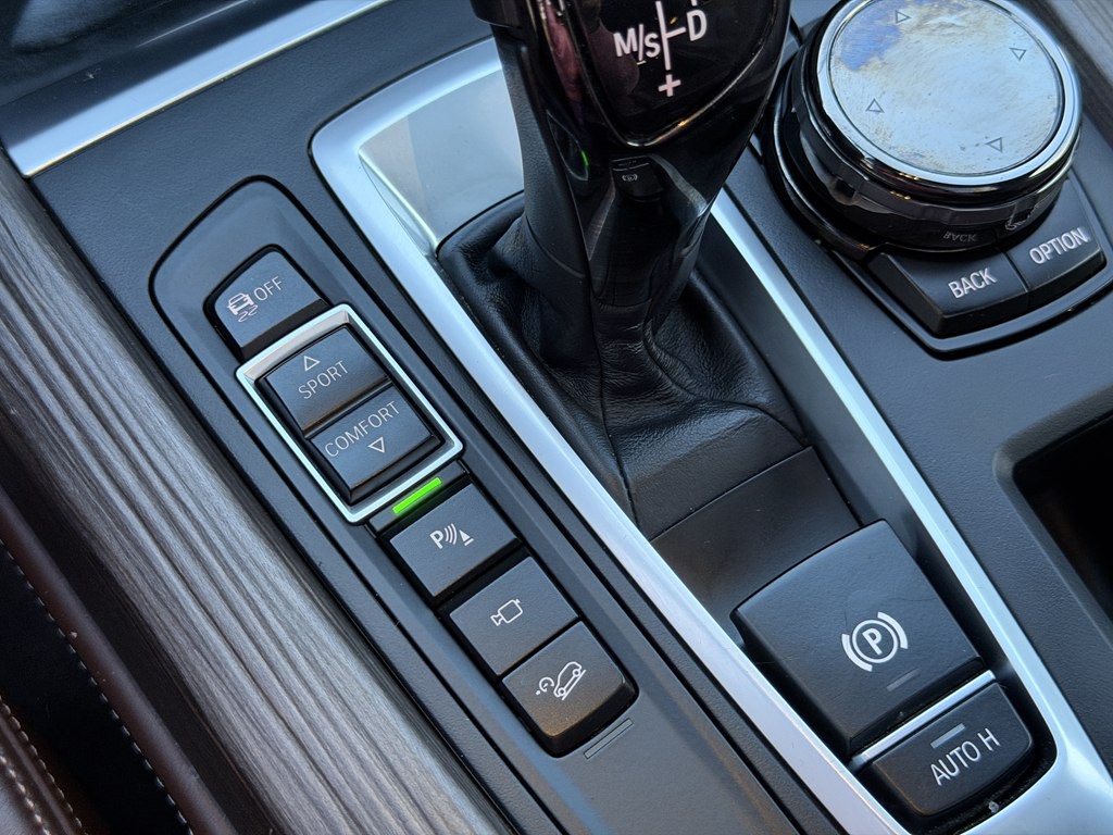 2016 BMW X5 Image 64