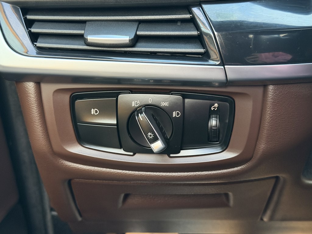 2016 BMW X5 Image 74