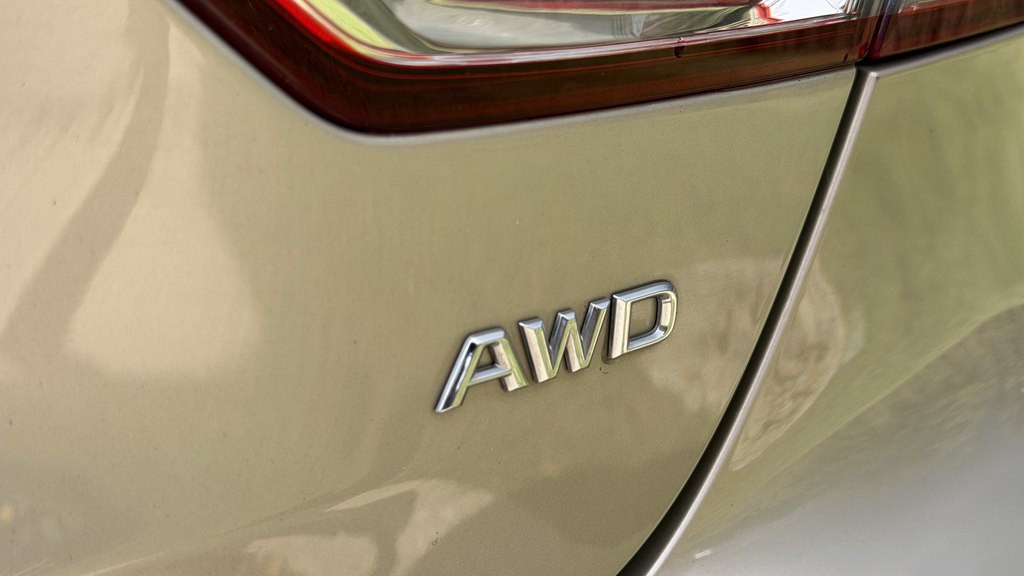 2014 Lexus LS 460 Image 14