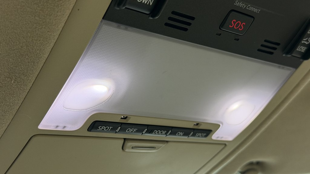 2014 Lexus LS 460 Image 74
