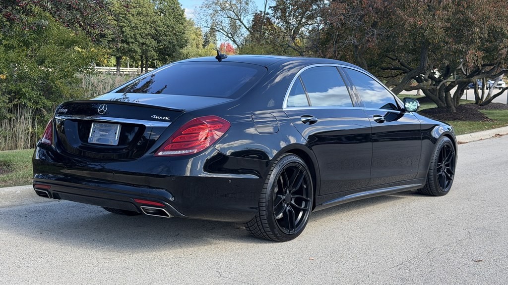 2014 Mercedes-Benz S-Class Image 2