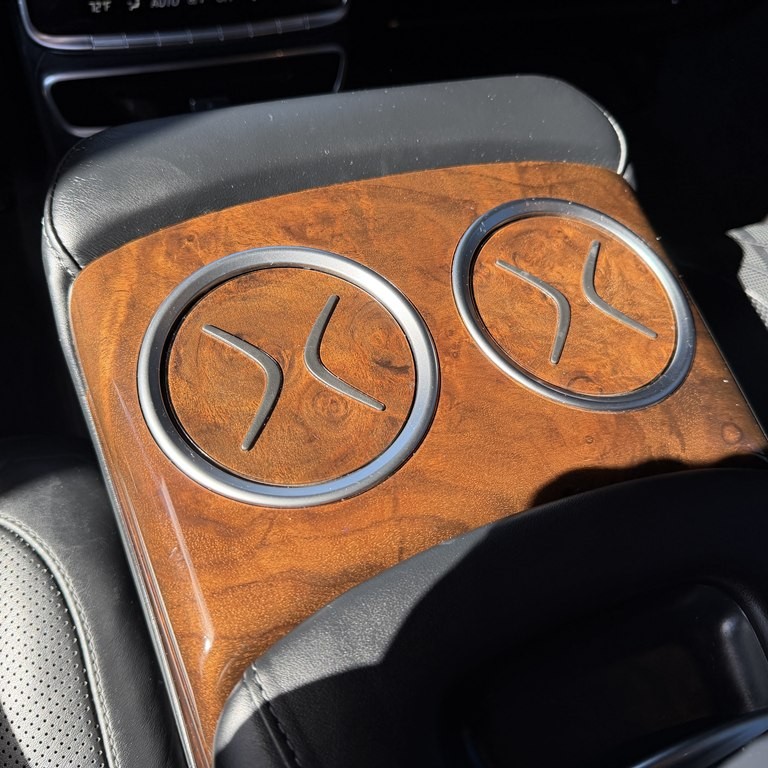 2014 Mercedes-Benz S-Class Image 38