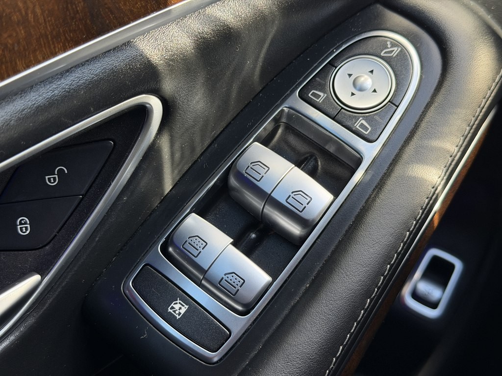2014 Mercedes-Benz S-Class Image 95