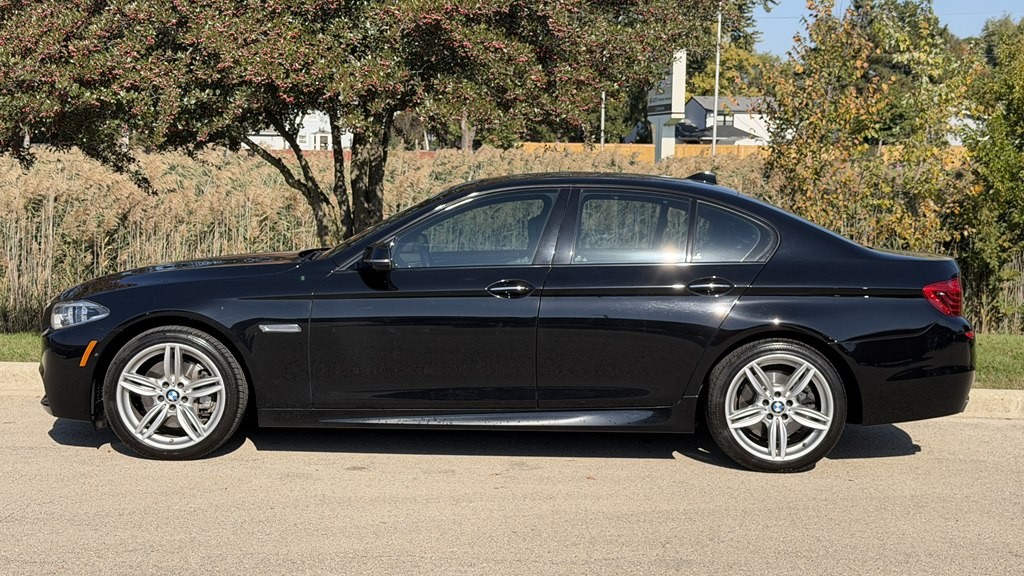 2015 BMW 5 Series Image 8