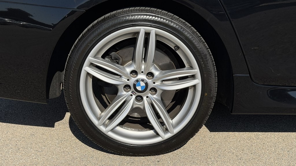 2015 BMW 5 Series Image 31