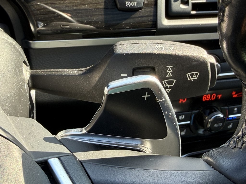 2015 BMW 5 Series Image 73
