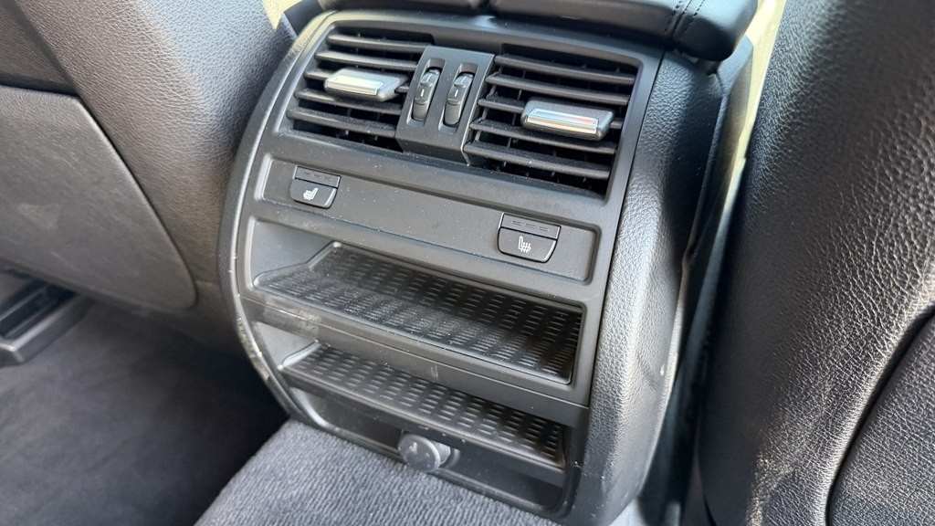 2015 BMW 5 Series Image 76