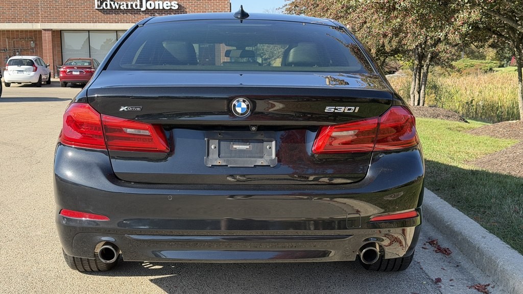 2018 BMW 5 Series Image 12