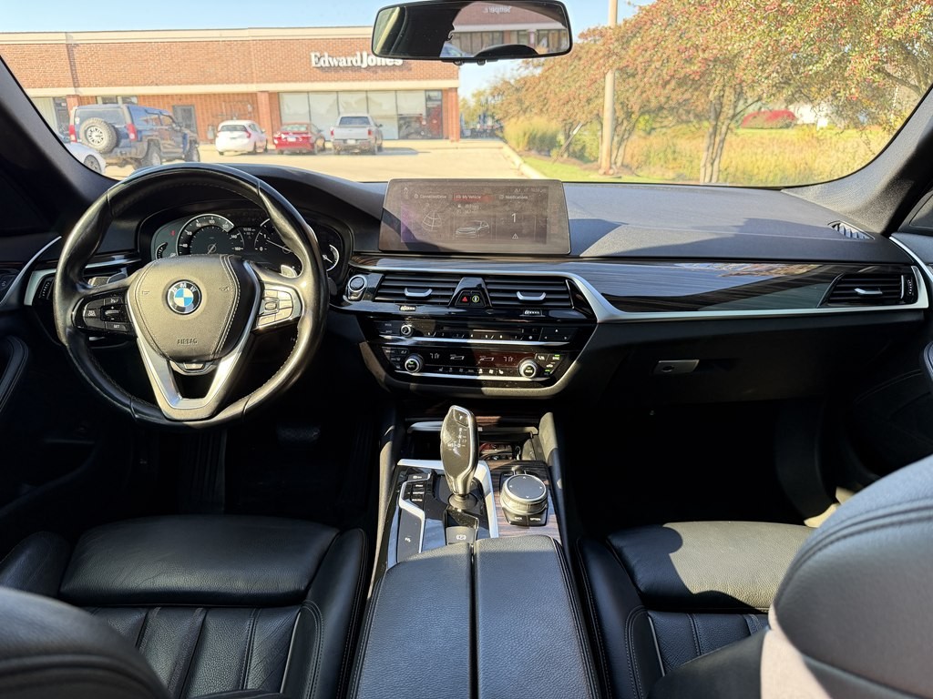 2018 BMW 5 Series Image 28