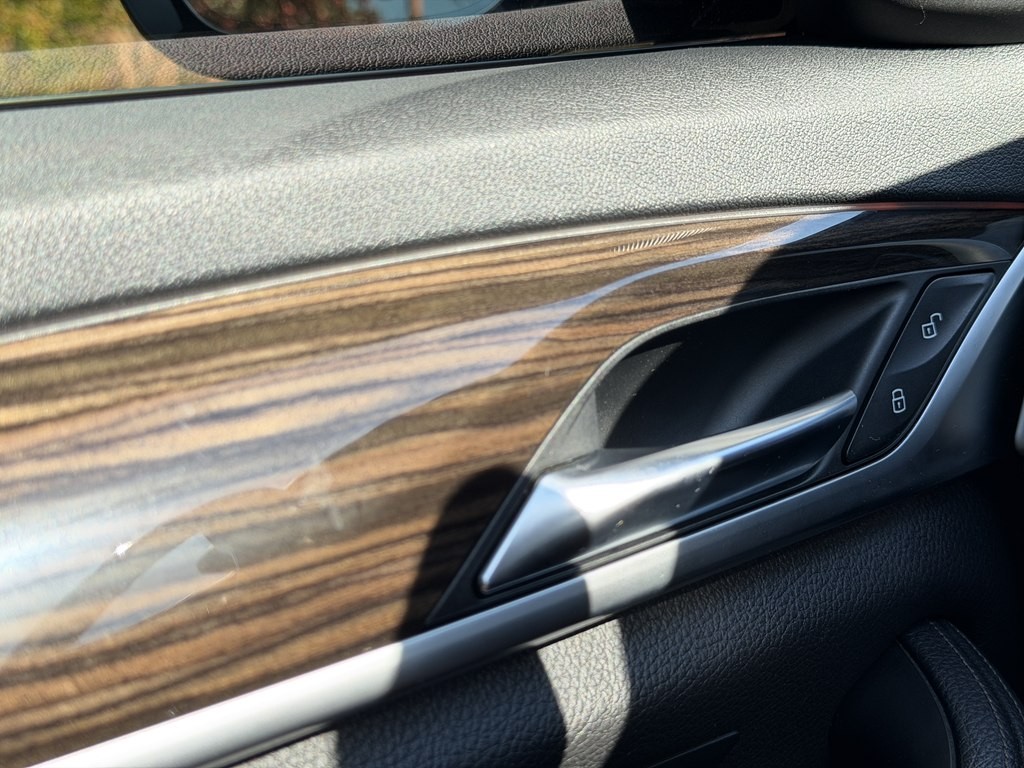 2018 BMW 5 Series Image 60