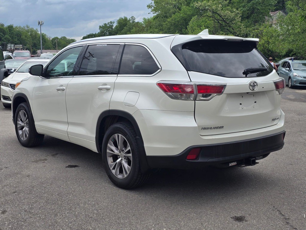 2014 Toyota Highlander Image 5