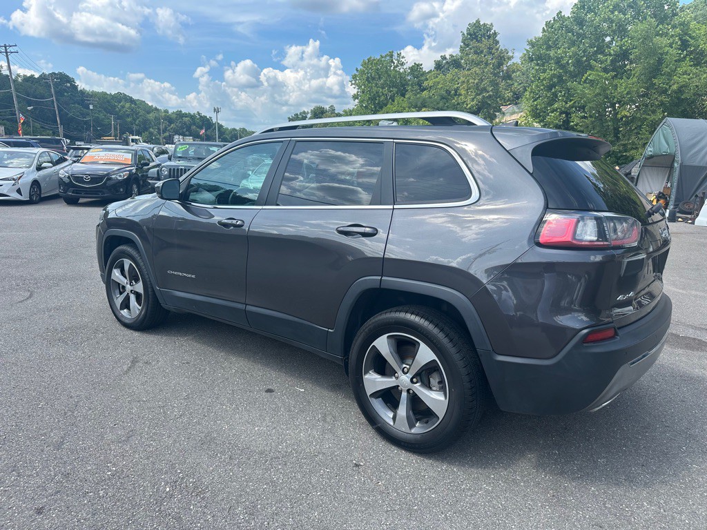 2019 Jeep Cherokee Image 6