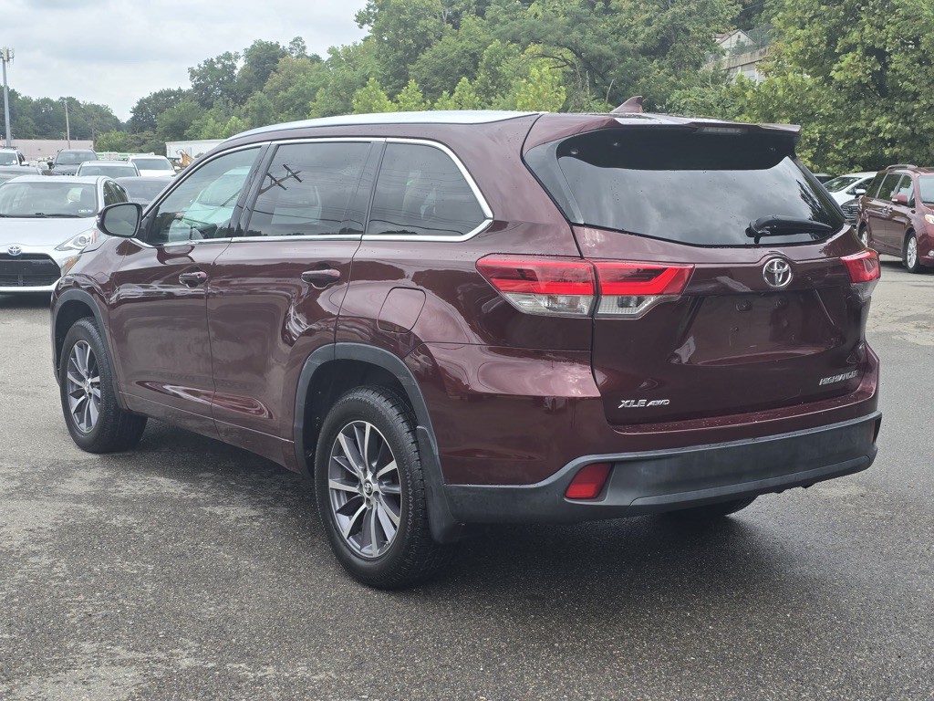 2018 Toyota Highlander Image 4