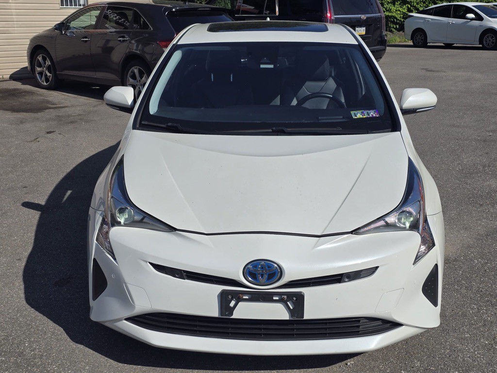 2017 Toyota Prius Image 3