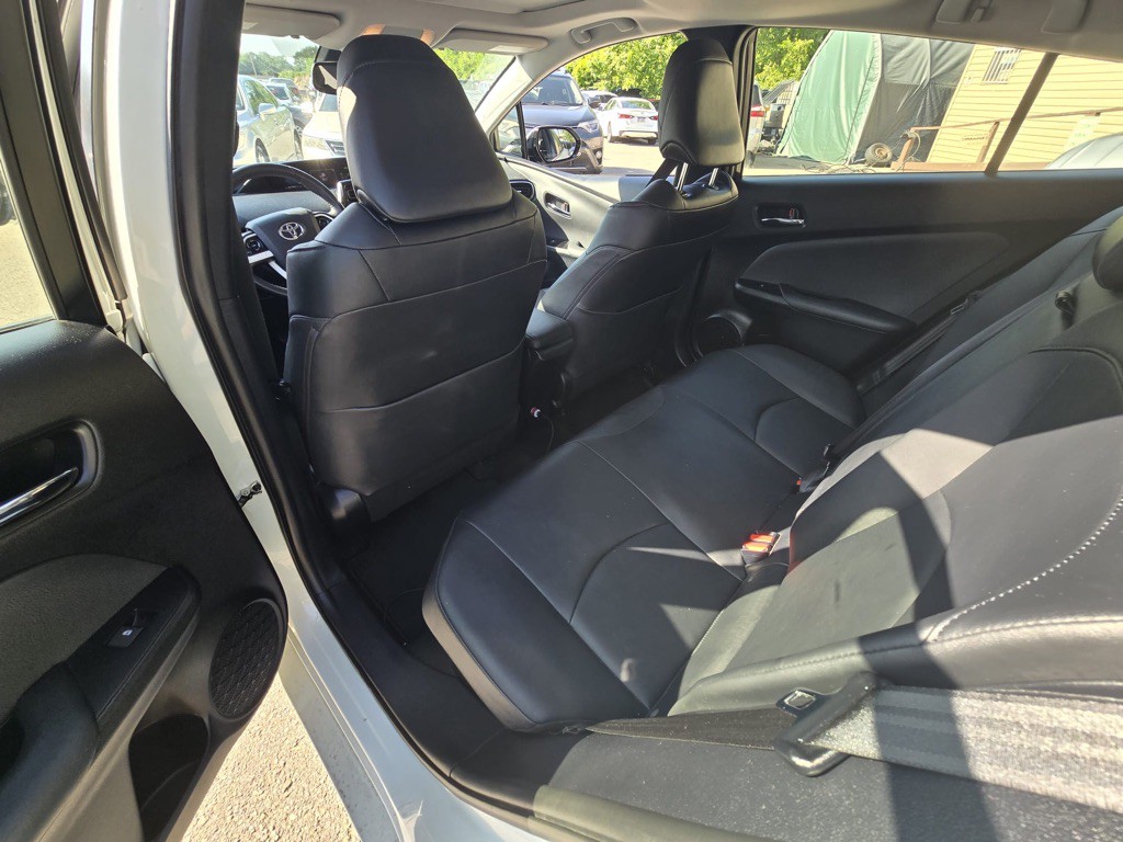 2017 Toyota Prius Image 8