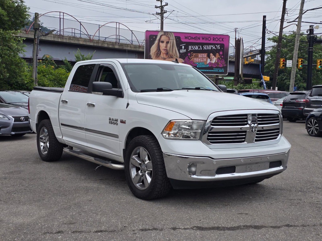 2018 RAM 1500 Image 3
