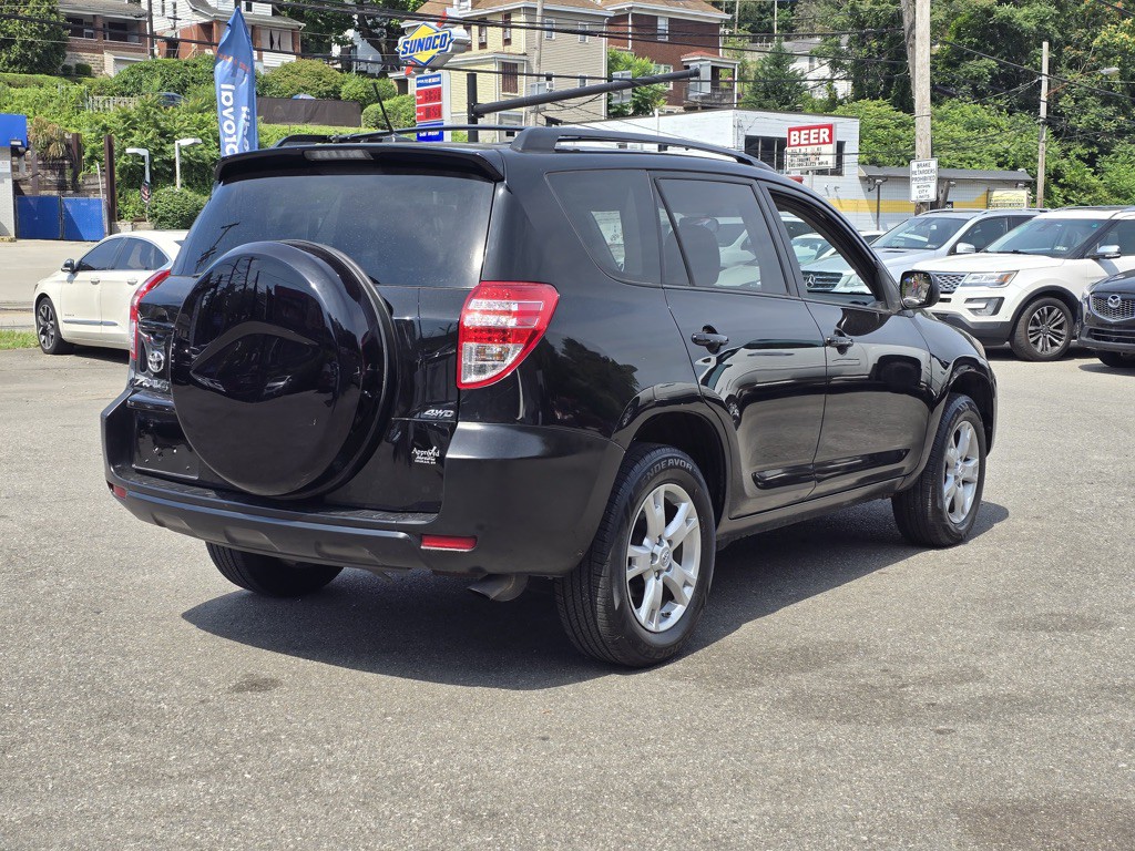 2012 Toyota Rav4 Image 11