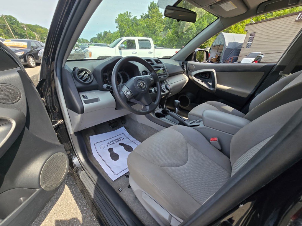 2012 Toyota Rav4 Image 13