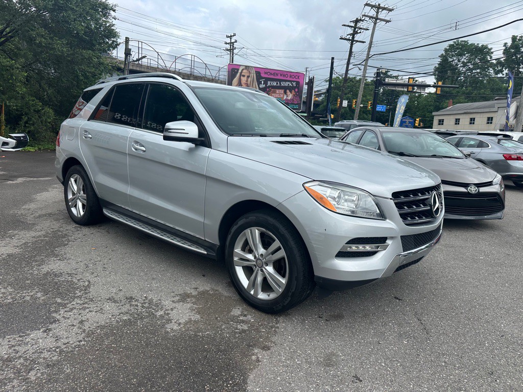 2014 Mercedes-Benz M-Class Image 2