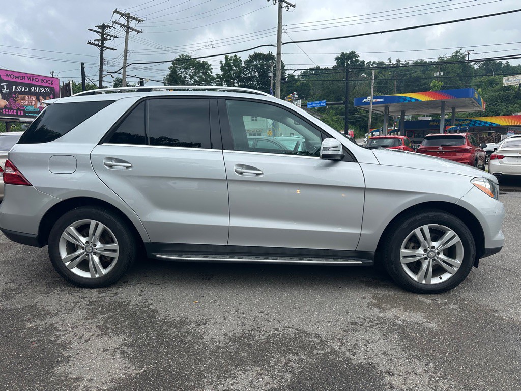 2014 Mercedes-Benz M-Class Image 3
