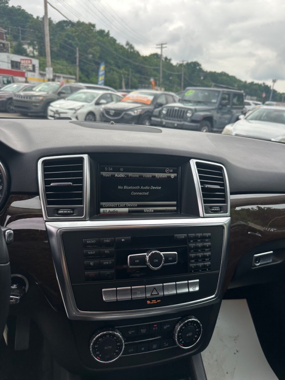 2014 Mercedes-Benz M-Class Image 10