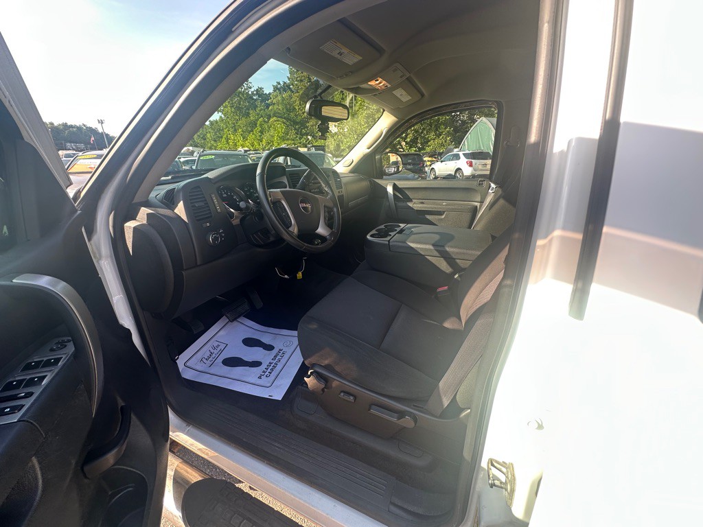 2012 GMC Sierra Image 9