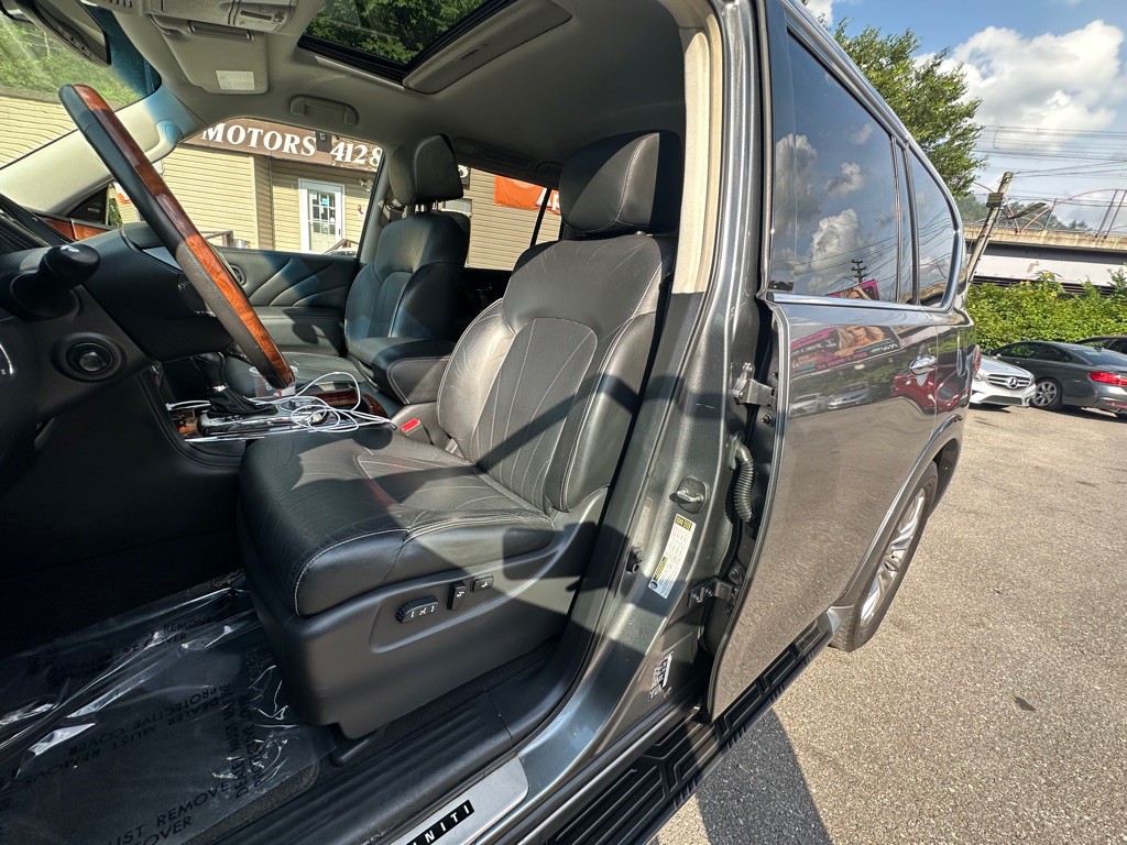 2015 INFINITI QX80 Image 13