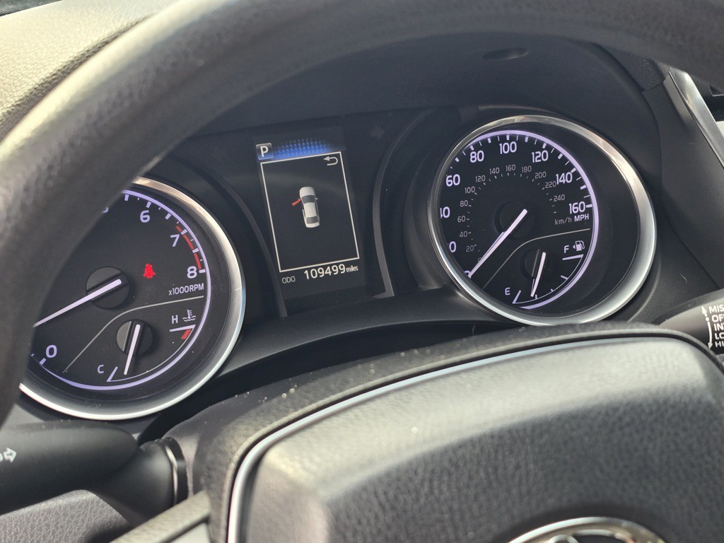 2018 Toyota Camry Image 21