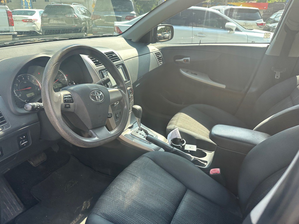 2011 Toyota Corolla Image 6