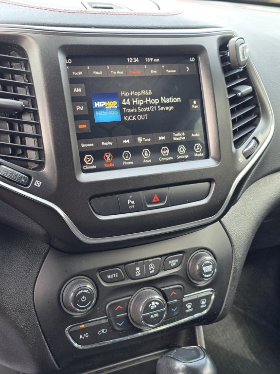 2019 Jeep Cherokee Image 17