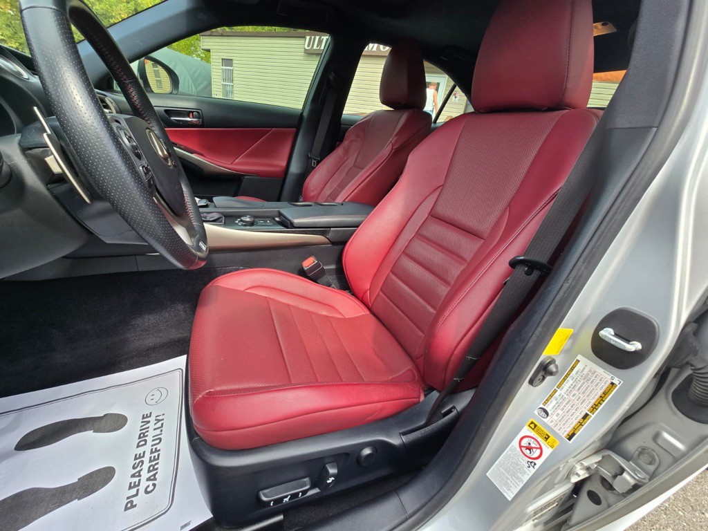 2014 Lexus IS Image 14