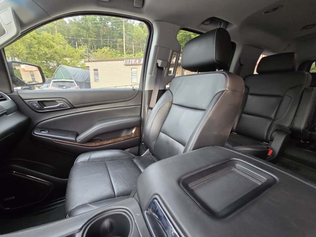 2016 Chevrolet Tahoe Image 12