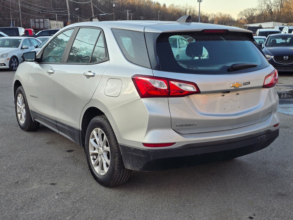2018 Chevrolet Equinox Image 5