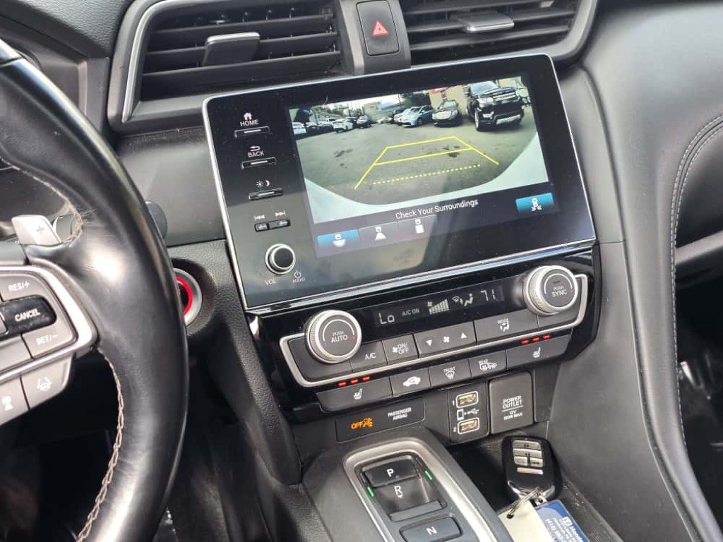 2022 Honda Insight Image 15