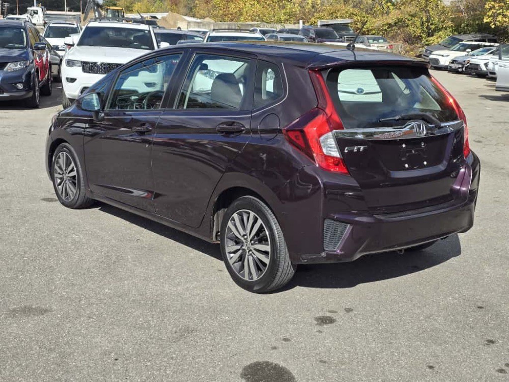 2015 Honda Fit Image 8