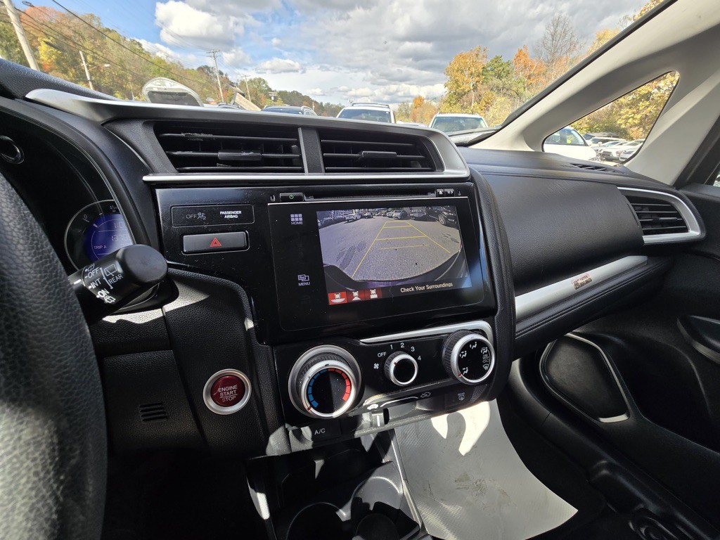 2015 Honda Fit Image 13