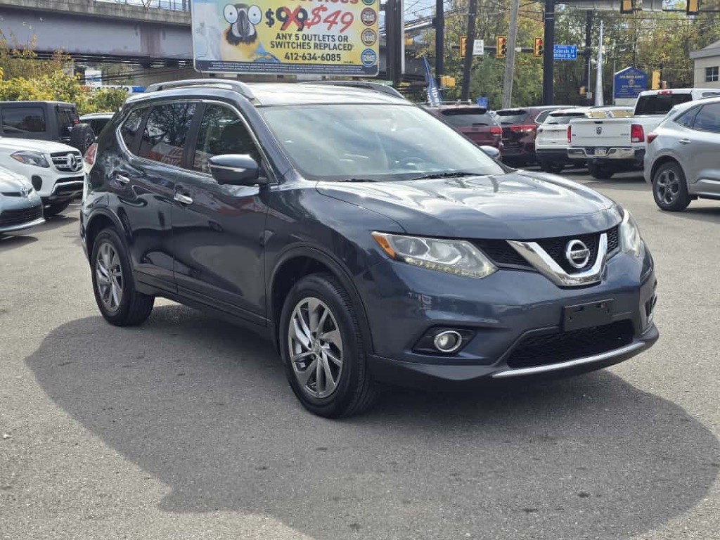 2015 Nissan Rogue Image 2