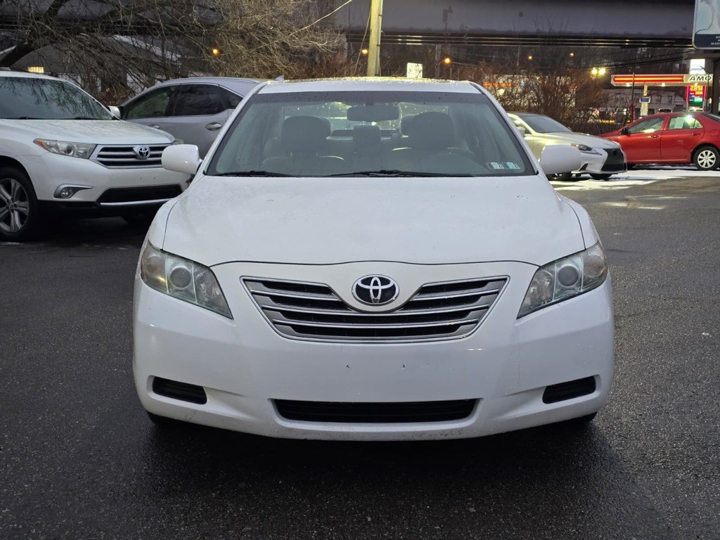 2009 Toyota Camry Image 2